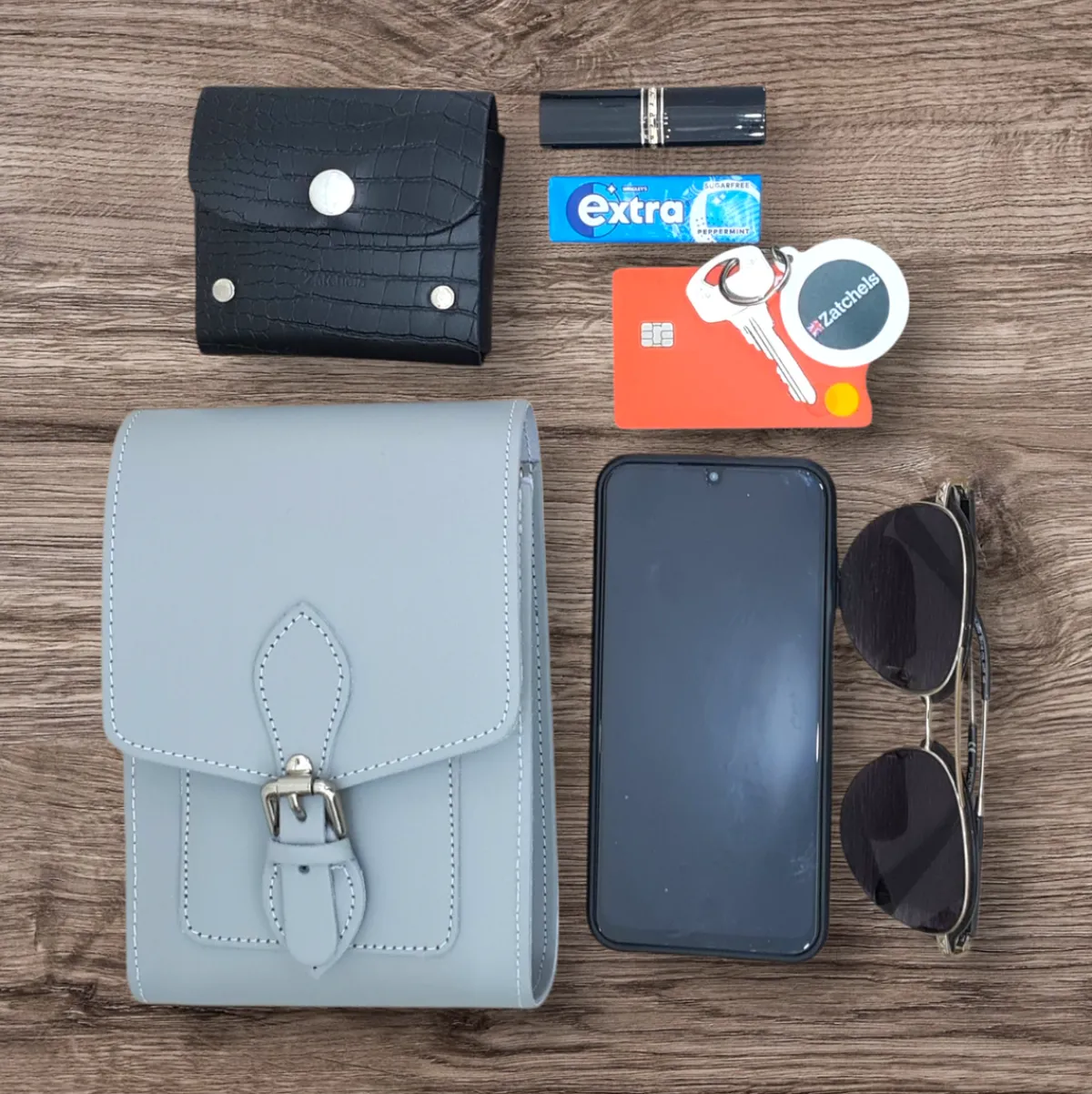 Zatchels Handmade Leather Festival Phone Bag - Ghost Grey><noscript><img width=