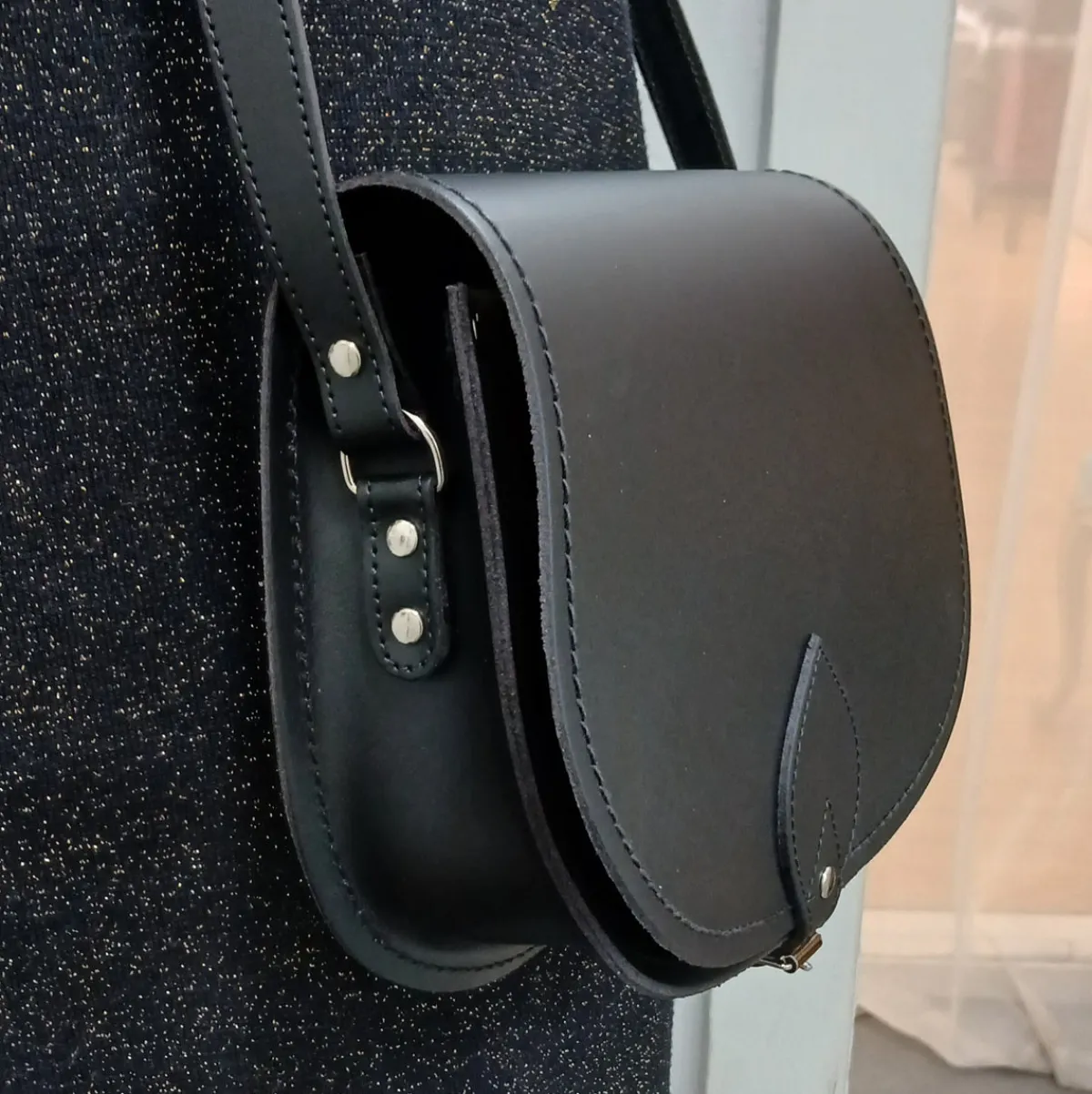 Zatchels Handmade Leather Saddle Bag - Black><noscript><img width=
