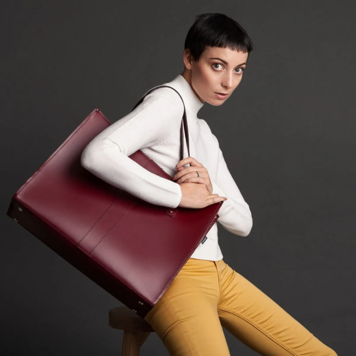 Zatchels Handmade Leather Shopper - Oxblood><noscript><img width=